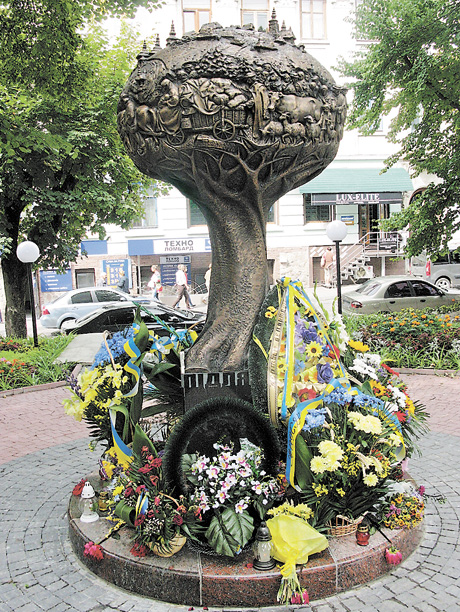 Пам’ятник українцям — жертвам депортації 1944 — 1946 і 1951 років постав у Тернополі. Фото автора